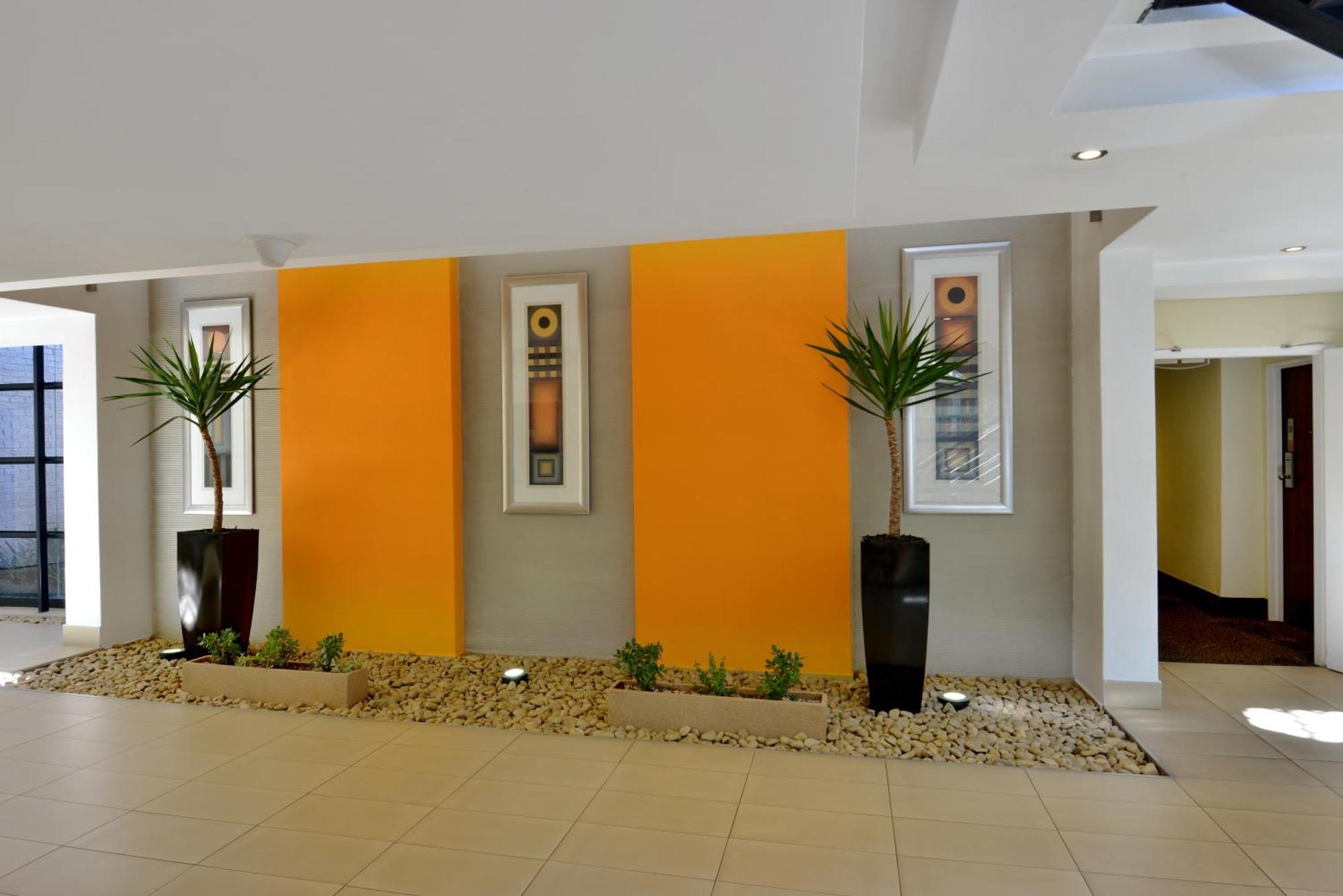 קמפטון פארק City Lodge Hotel Johannesburg Airport, Barbara Road מראה חיצוני תמונה