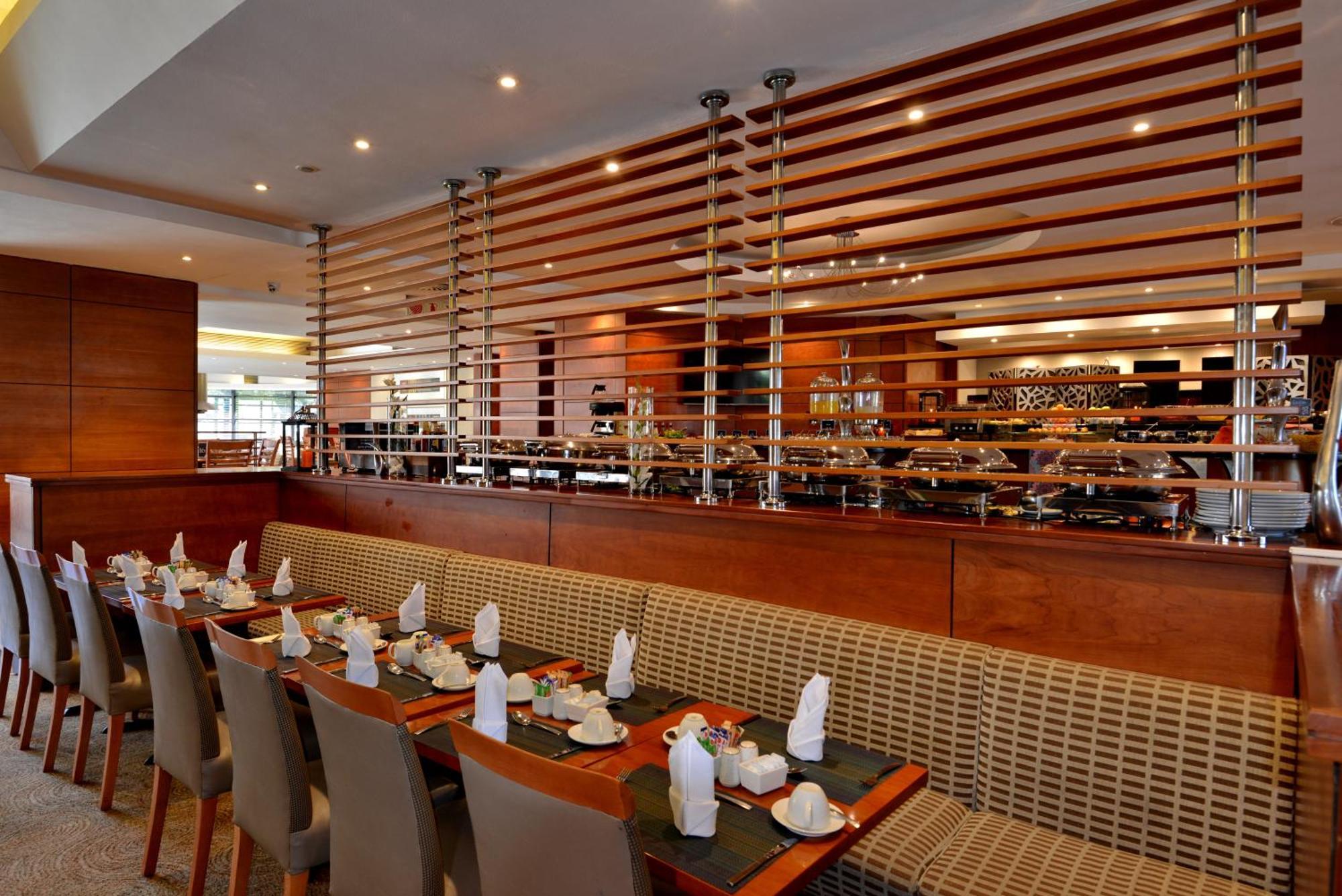 קמפטון פארק City Lodge Hotel Johannesburg Airport, Barbara Road מראה חיצוני תמונה
